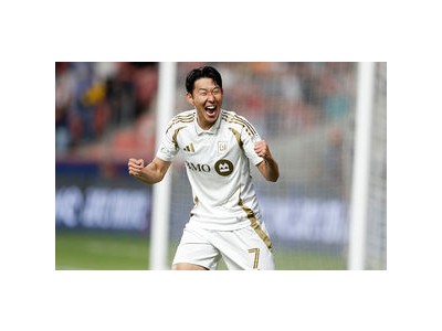 손흥민 첫 해트트릭으로 LAFC 승리 이끌어