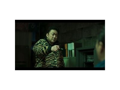 트웰브 첫 화 폭발적 반응 이어져