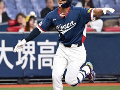 류지현 감독 일본 프로야구 팀 상대로 한국 야구 실력 보여줘